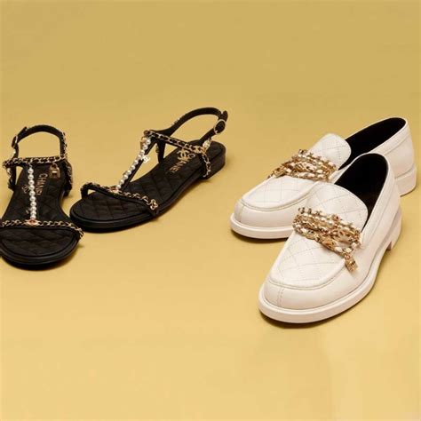 almanera primavera scarpe chanel|Scarpe Chanel primavera estate 2022: foto e prezzi .